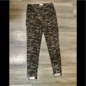 Fun camouflage pants/leggings by Nicole Miller